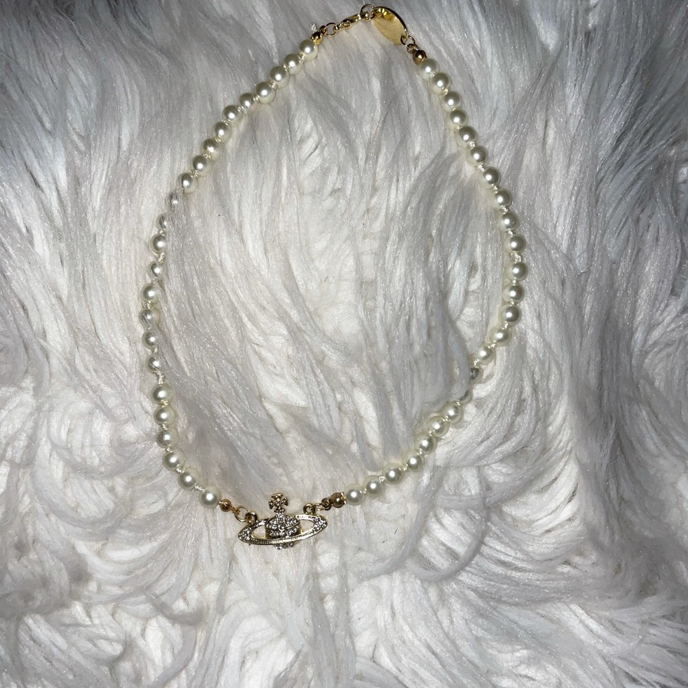Saturn Pearl Necklace